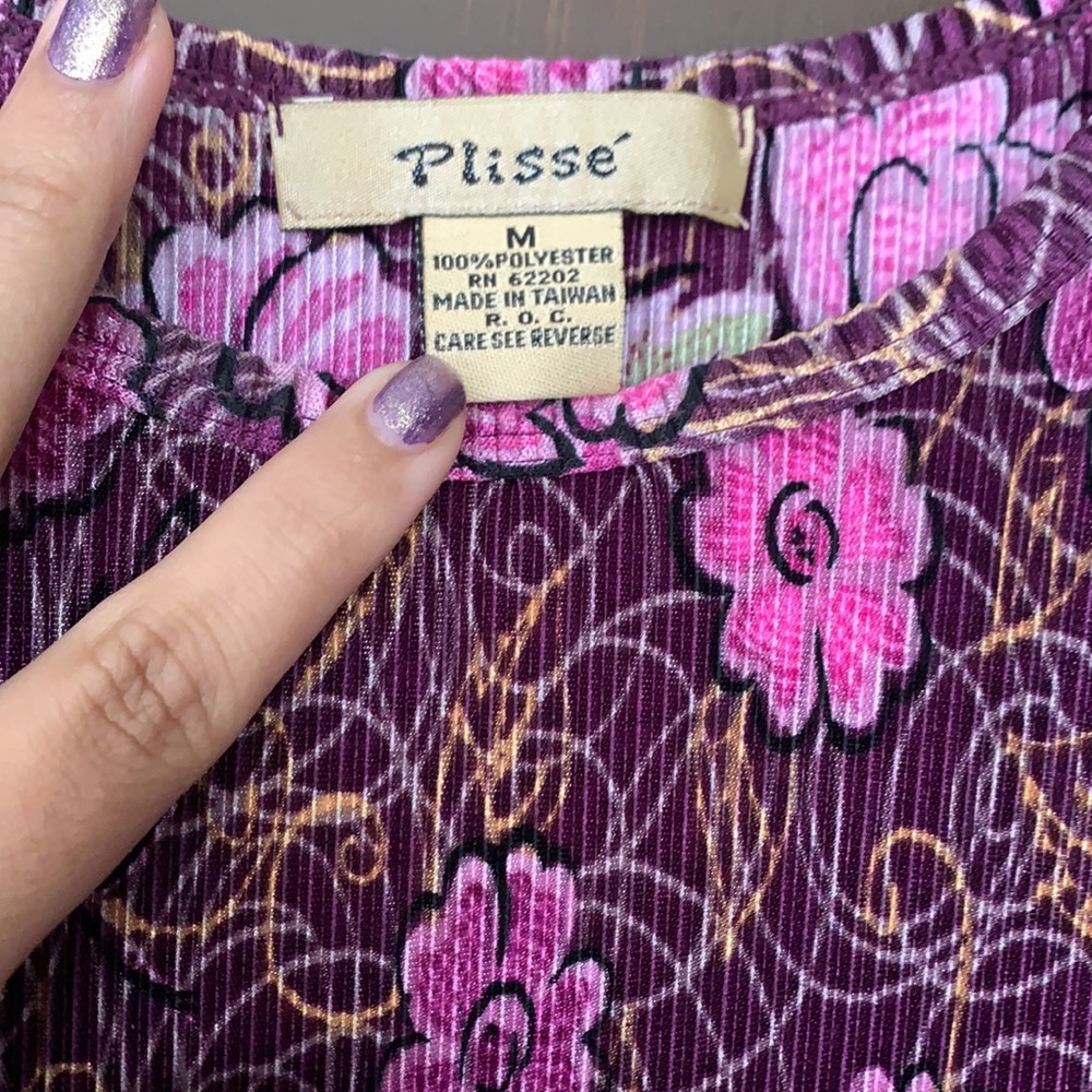 🌸🌸VTG Ribbed polyester top🌸🌸 straight 2001. - Picture 3 of 4